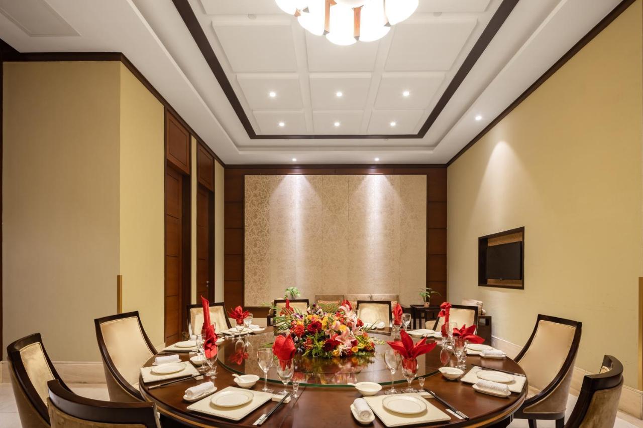Sanya Seacube Holiday Hotel Екстер'єр фото
