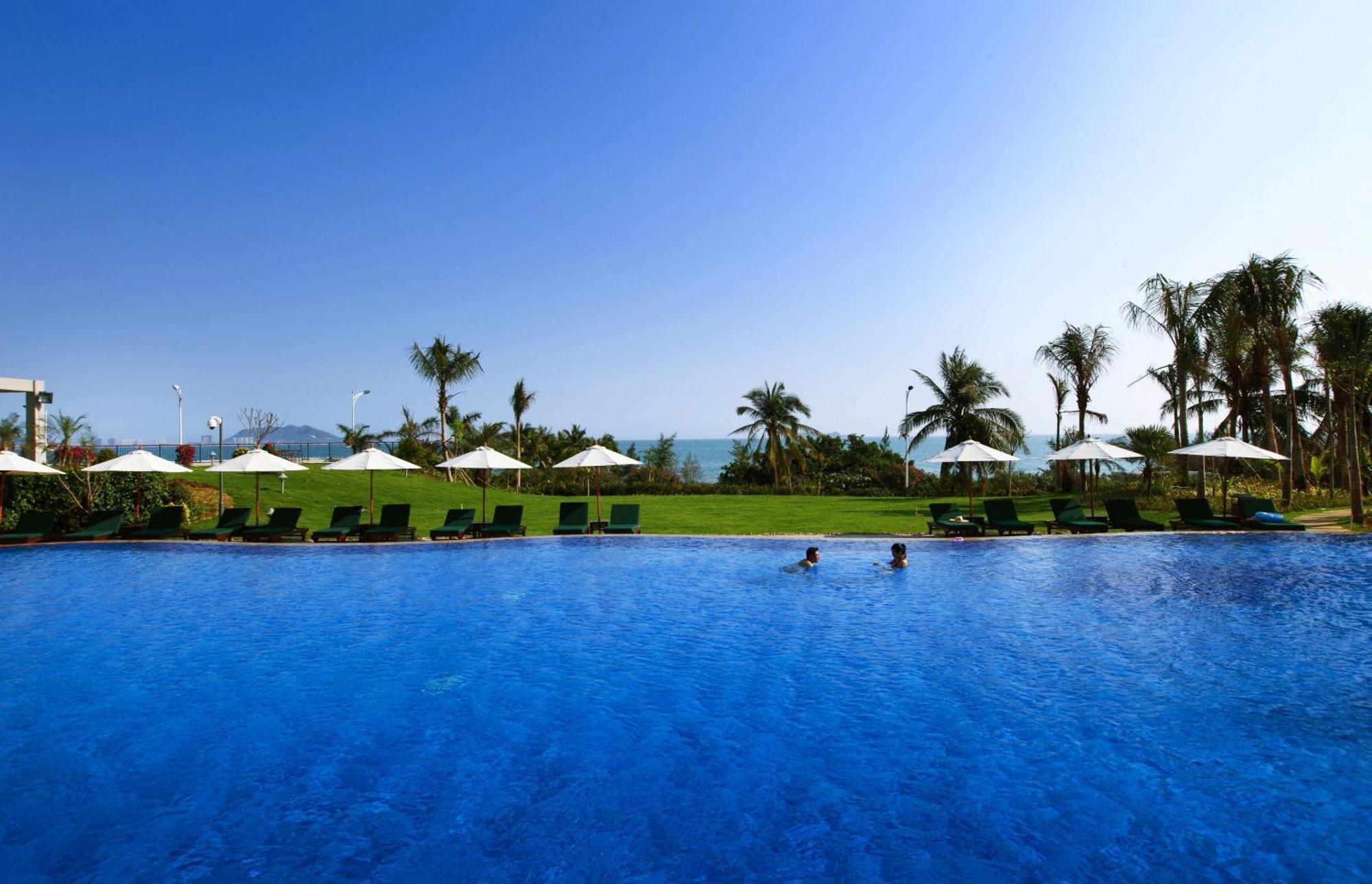 Sanya Seacube Holiday Hotel Екстер'єр фото