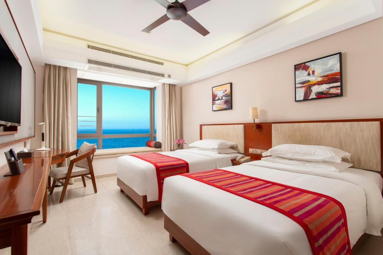 Sanya Seacube Holiday Hotel Екстер'єр фото